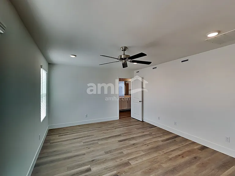 4230 Halo Hollyhock St — Photo 10