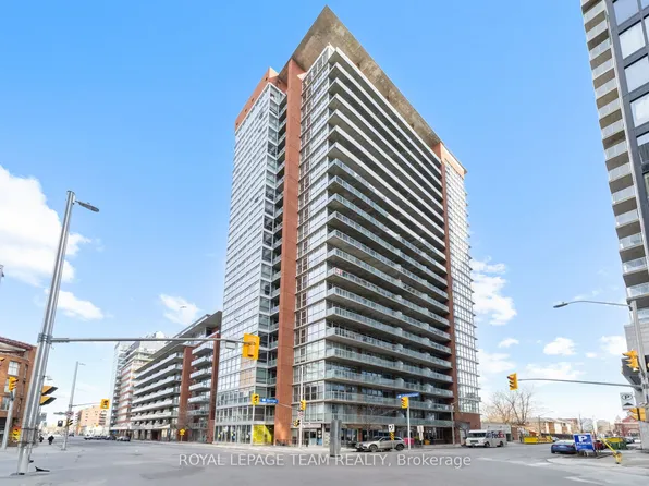 179 George St #2106, Ottawa, ON K1N 1J8