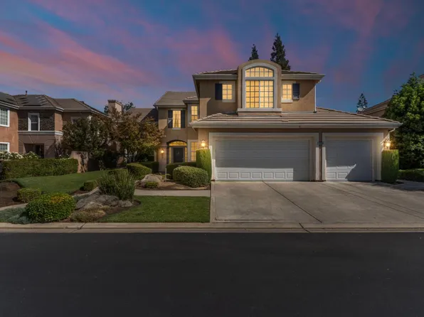 10365 N Pierpont Cir, Fresno, CA 93730