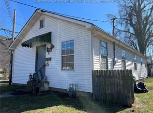 4 127th St, Charleston, WV 25315