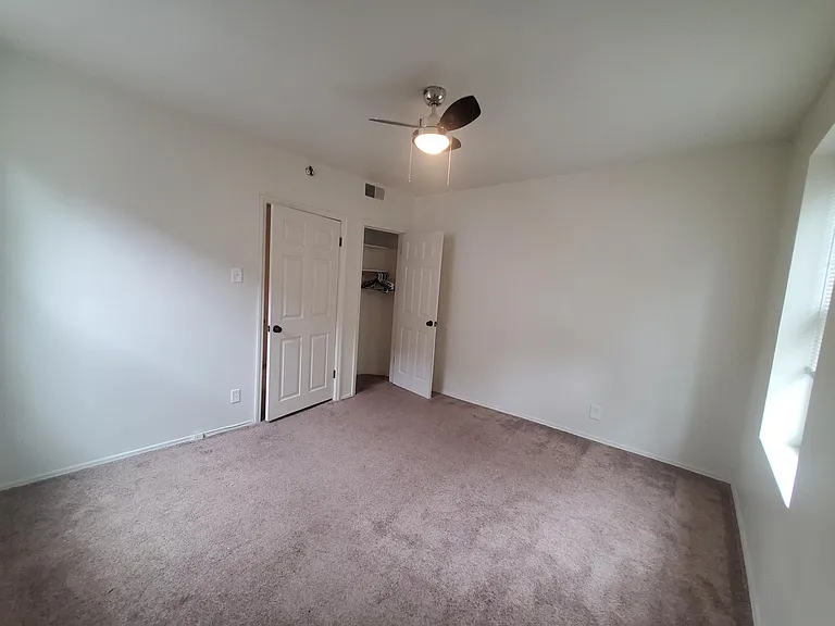 4448 Shaw Blvd #W — Photo 3