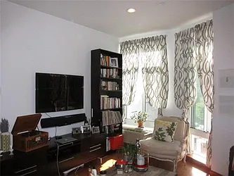 Rented by Kian Realty