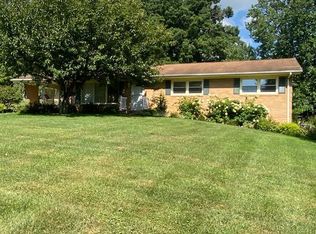 290 Morningside Ln NE, Abingdon, VA 24210