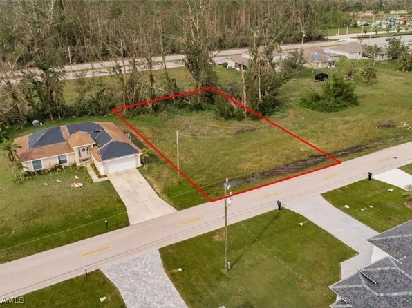 1022 SW 15th Pl, Cape Coral, FL 33991