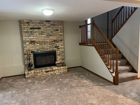 4th image of 2331 Amberwood Dr