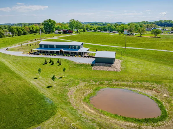 1600 Mary Lamons Rd, Afton, TN 37616