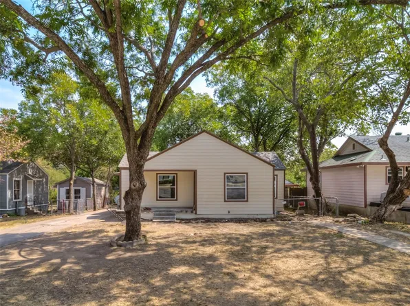 1654 Long Ave, River Oaks, TX 76114
