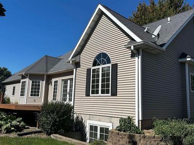 302 E Oak Cir, New Sharon, IA, 50207