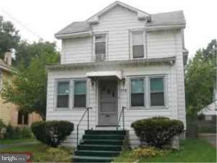 115 Evergreen Ave photo 1