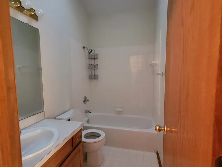 3515 N 150th Ave — Photo 7