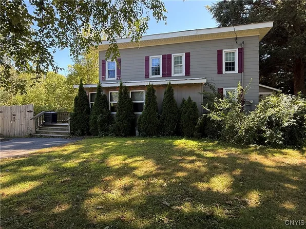 123 W Myers Rd, Oswego, NY 13126