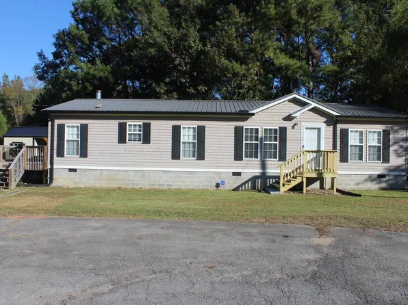 2302 Deerwood Cir, Jasper, AL 35501