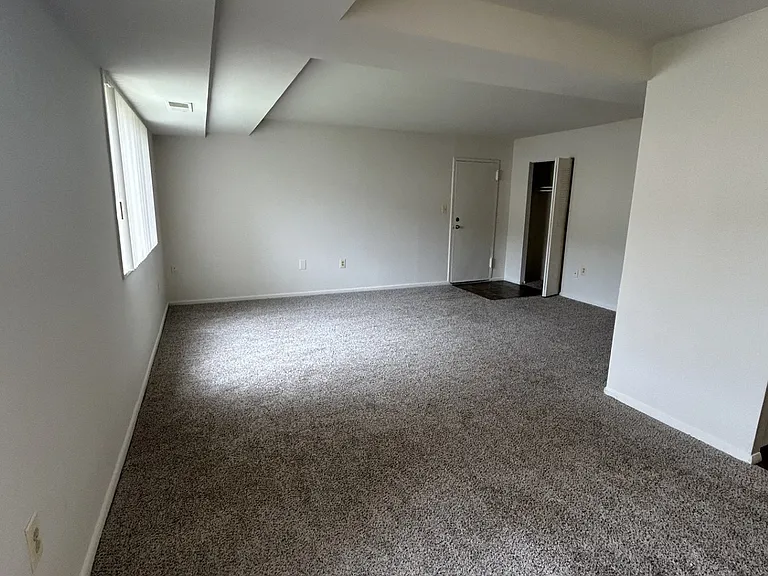 Key Landing — Photo 18