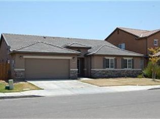 5325 W Pine Ave, Fresno, CA