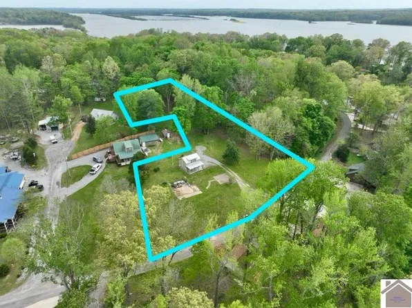 105 Charlotte Cv, Cadiz, KY 42211