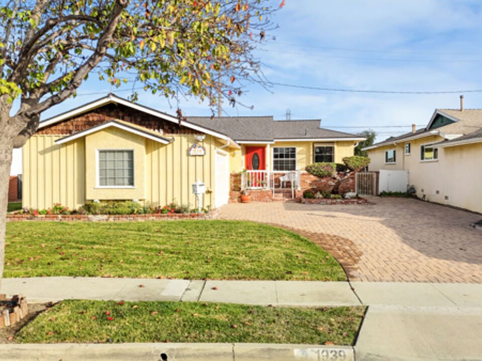 1st image of 1939 W 180th Pl