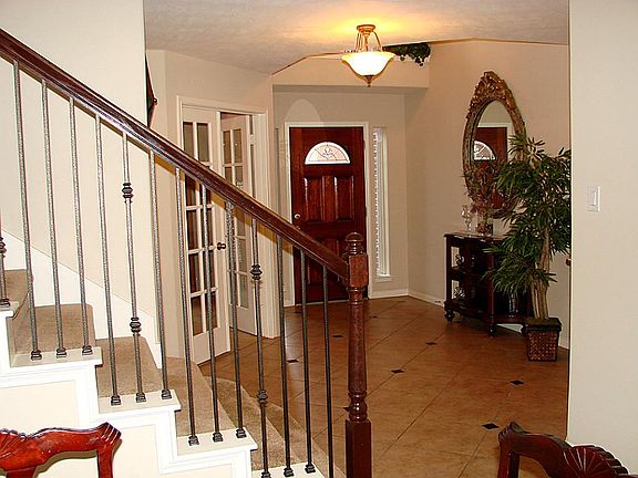 5th image of 26010 Ashland Hollow Ln