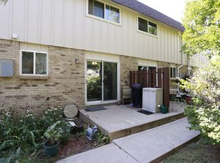 4812 E Hinsdale Pl, Centennial, CO 80122
