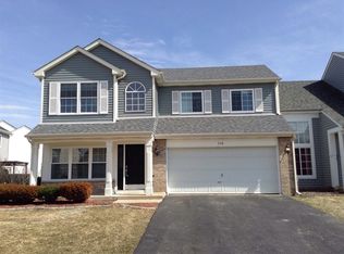 790 Dogwood Ln, Lake In The Hills, IL 60156