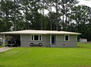 9 James Parish Rd, Laurel, MS 39443