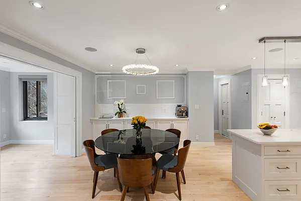 Sold by Compass | media 4