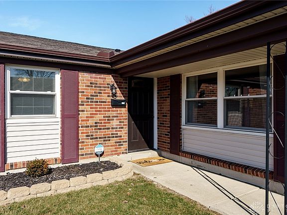 4th image of 7001 Cliffstone Dr