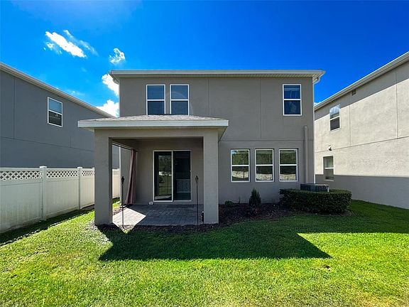 3rd image of 7515 Ashcroft Dr