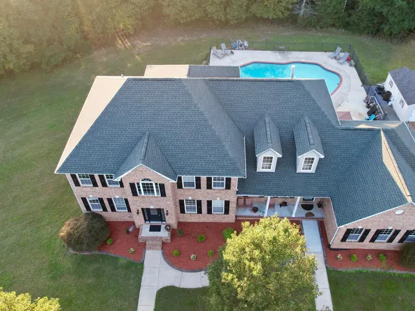 6725 Pale Morning Ct, Hughesville, MD 20637