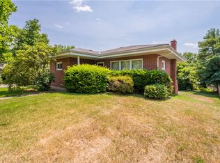 348 Hart Dr, Crescent, PA