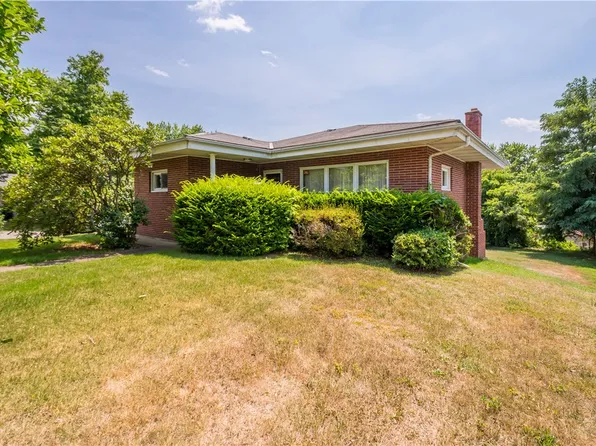 348 Hart Dr, Crescent, PA 15046