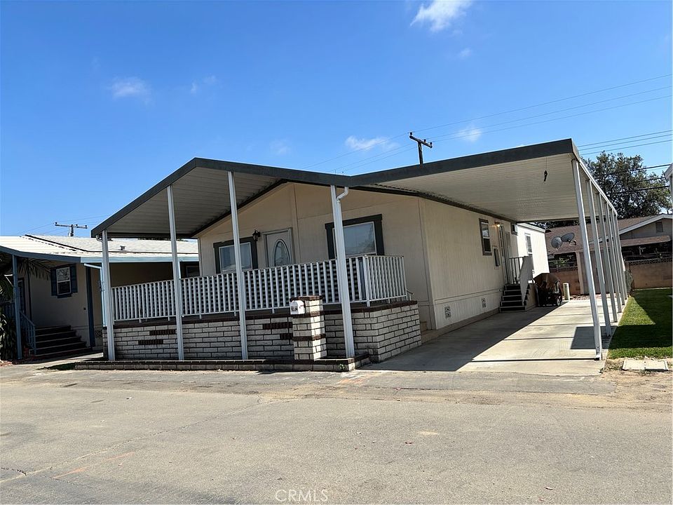 2nd image of 302 Teton Way