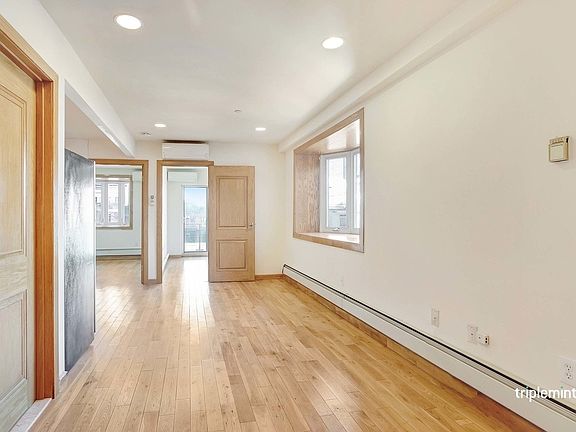 3rd image of 21 Ludlow St #6CR