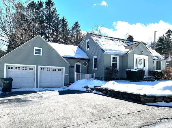 2 Winchester Ave, Auburn, MA 01501