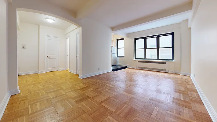 Rented by Bond New York | media 4