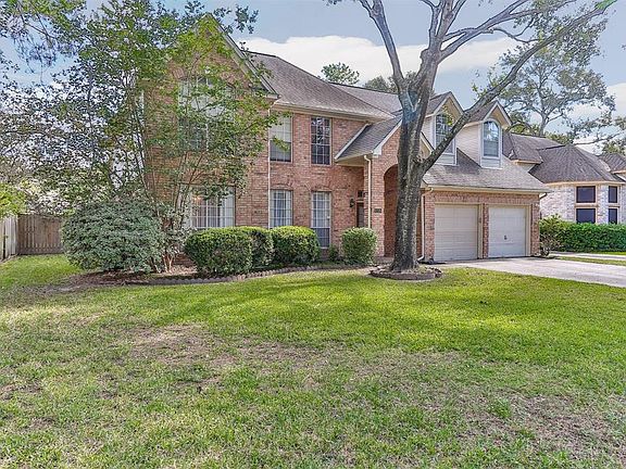 3rd image of 12326 Lusterleaf Dr