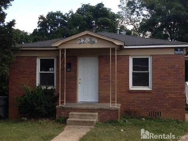 1st image of 2224 Custer St #1