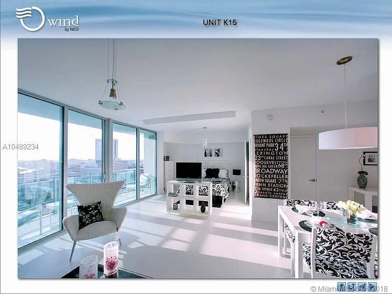 1 bed, 698 sqft, $3,000 — Photo 3