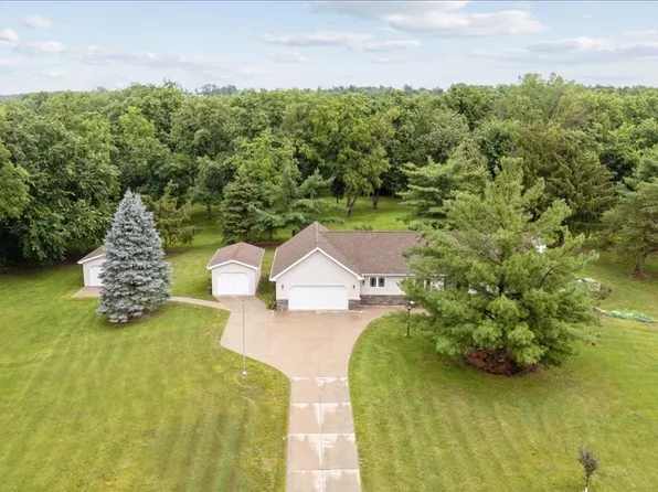 8050 Jandel Ct, Toddville, IA 52341