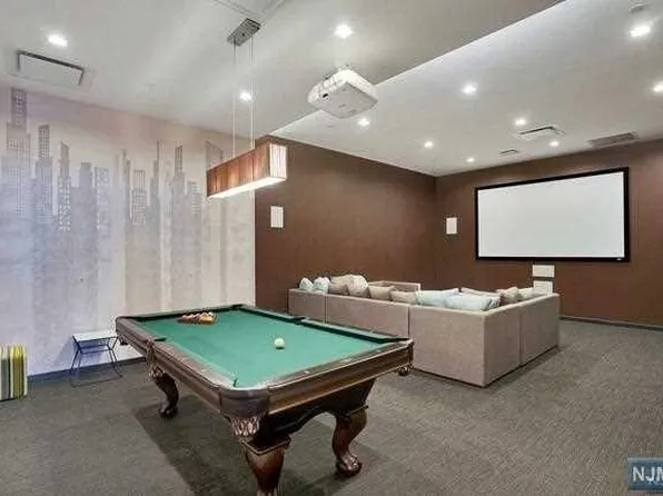 320 Adolphus Avenue image 34 of 43