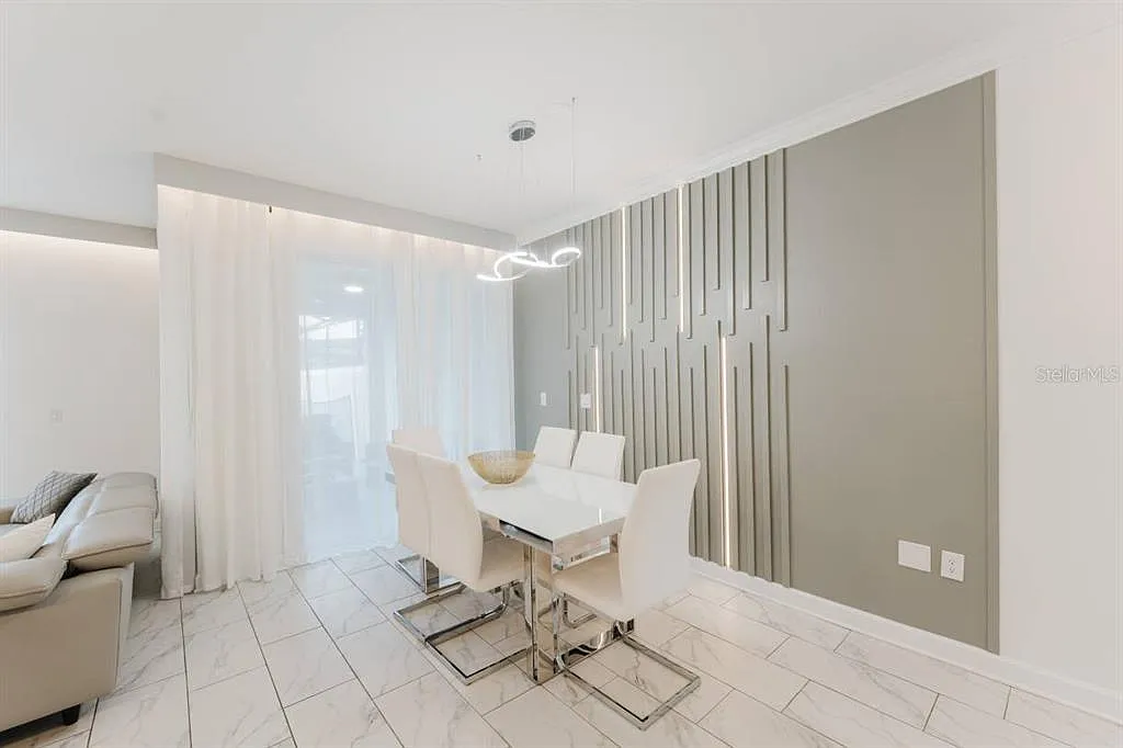 4 bed, 3.0 bath, 1914 sqft, $3,500 — Photo 4