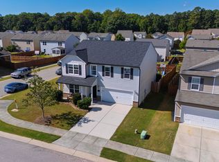 2609 Tummel Ln, Fuquay Varina, NC 27526