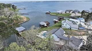 1st image of 111 Seagull Path