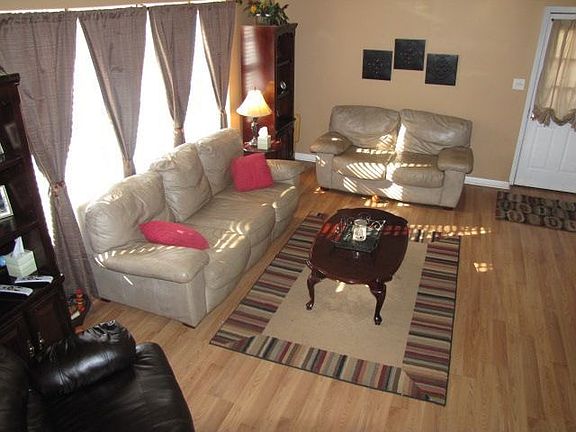 Huge Recreation room