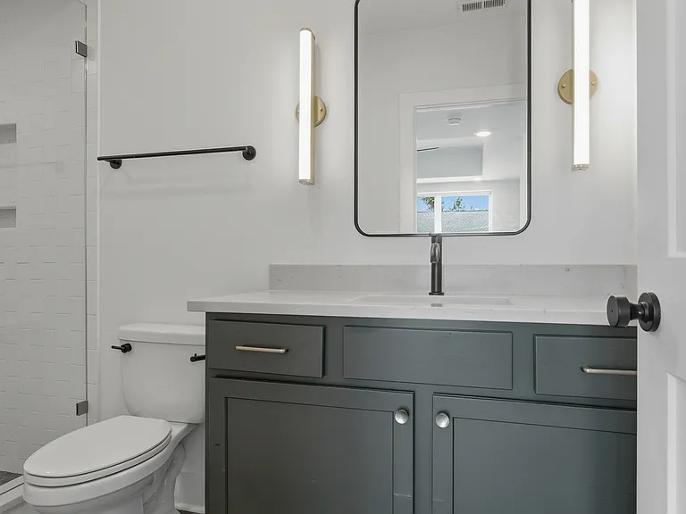 3965 Clifton Ave — Photo 13