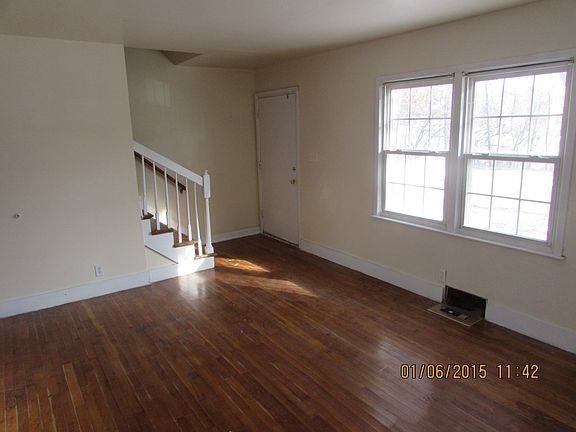 5th image of 1231 N Cottage St