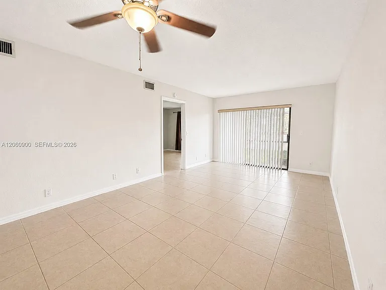 6585 Somerset Dr #103 — Photo 11