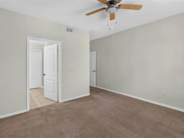 5002 Mangrove Aly #102 — Photo 17