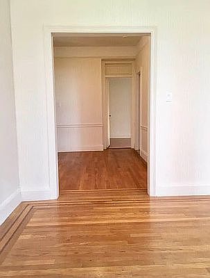 4th image of 78 Manhattan Ave APT 2M