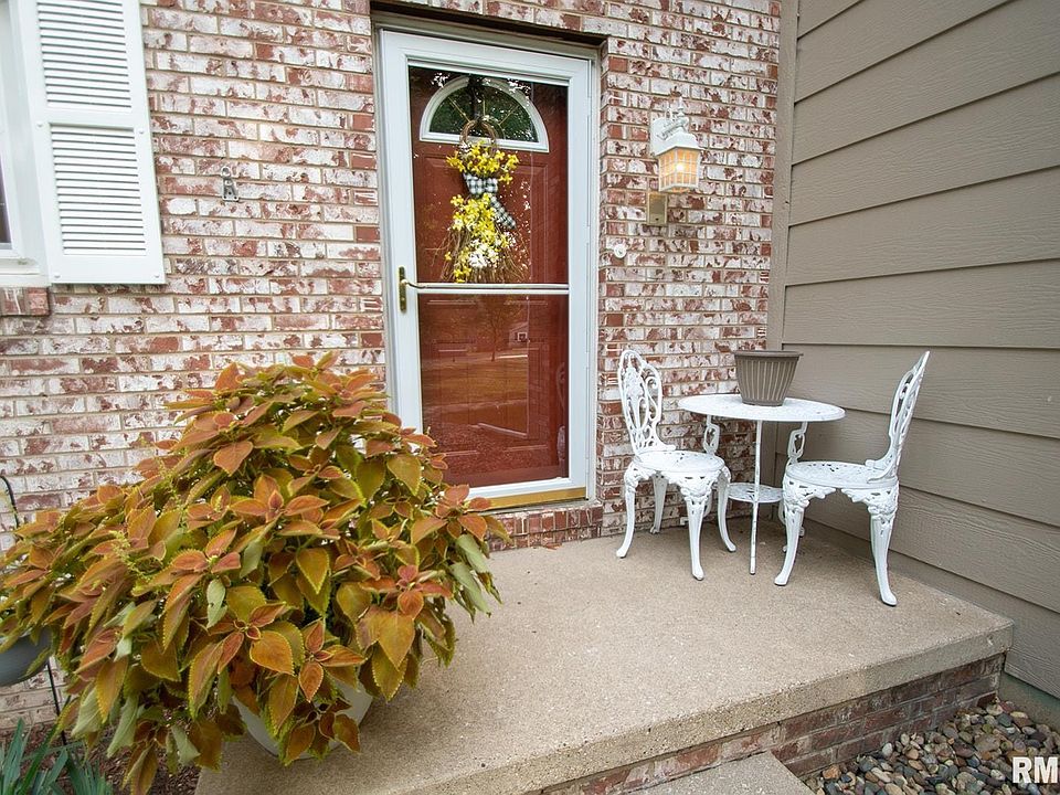 1st image of 6711 N Fawndale Dr