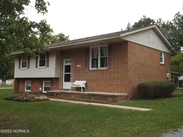 11601 Purcell Road, Laurinburg, NC 28352